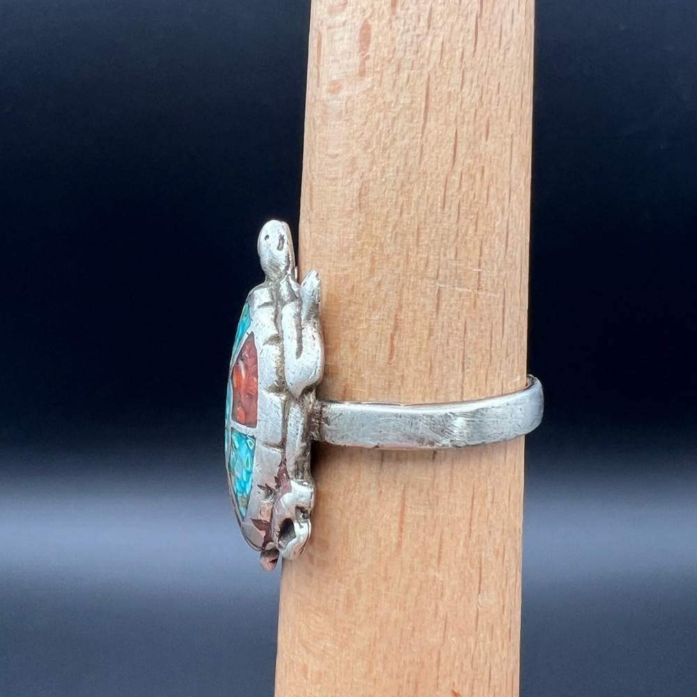 Native American Turquoise & Coral Inlay Turtle Ring - Picture 2 of 4